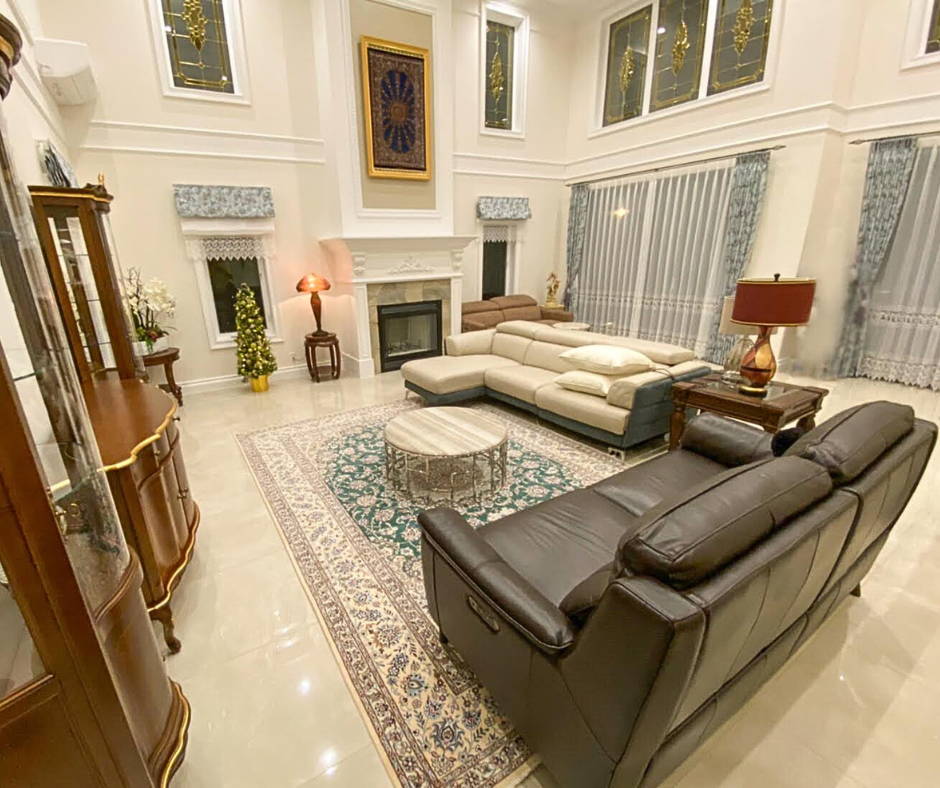 アンティーク・輸入家具 – 府中家具の館